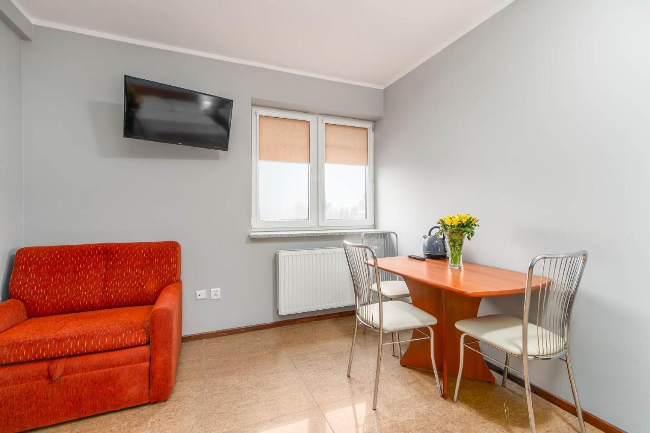 Awenturyn - Pokoje Apartamenty Noclegi Grzybowo Grzybowo  Extérieur photo